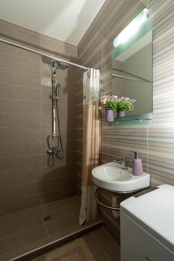 Comfy & Stylish Apt In Ioannina Daire Dış mekan fotoğraf